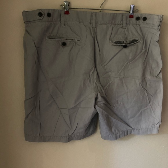 Marc Anthony shorts gray flat front - Picture 4 of 4